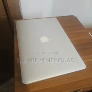 Laptop Apple MacBook Pro 2017 8GB Intel Core i5 SSD 500GB