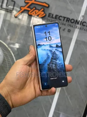 Samsung Galaxy Z Fold4 256 GB Gold