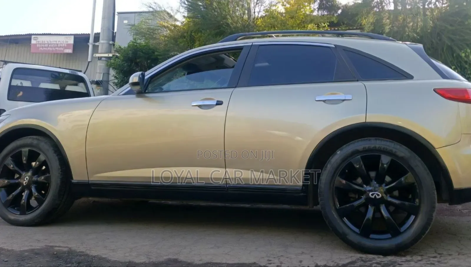 Infiniti FX35 2003 Gold
