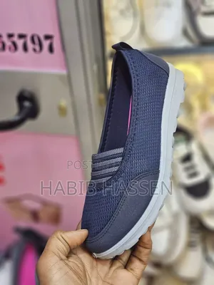 flat Shose
