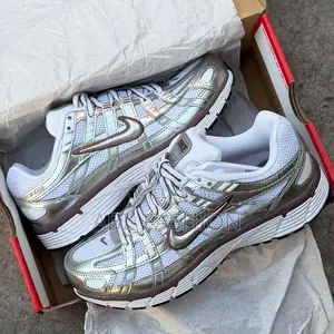 Nike P-6000 White/Metalic Silver