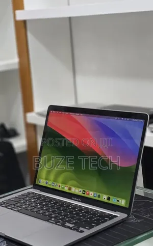 New Laptop Apple MacBook Pro 2020 8GB Apple M1 Pro SSD 512GB