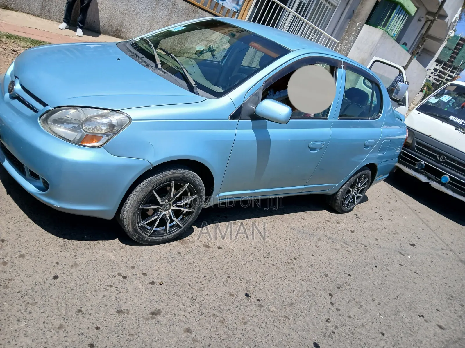 Toyota Platz 2005