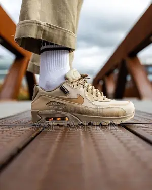 Nike Air Max 90 Surplus “Desert Camo”