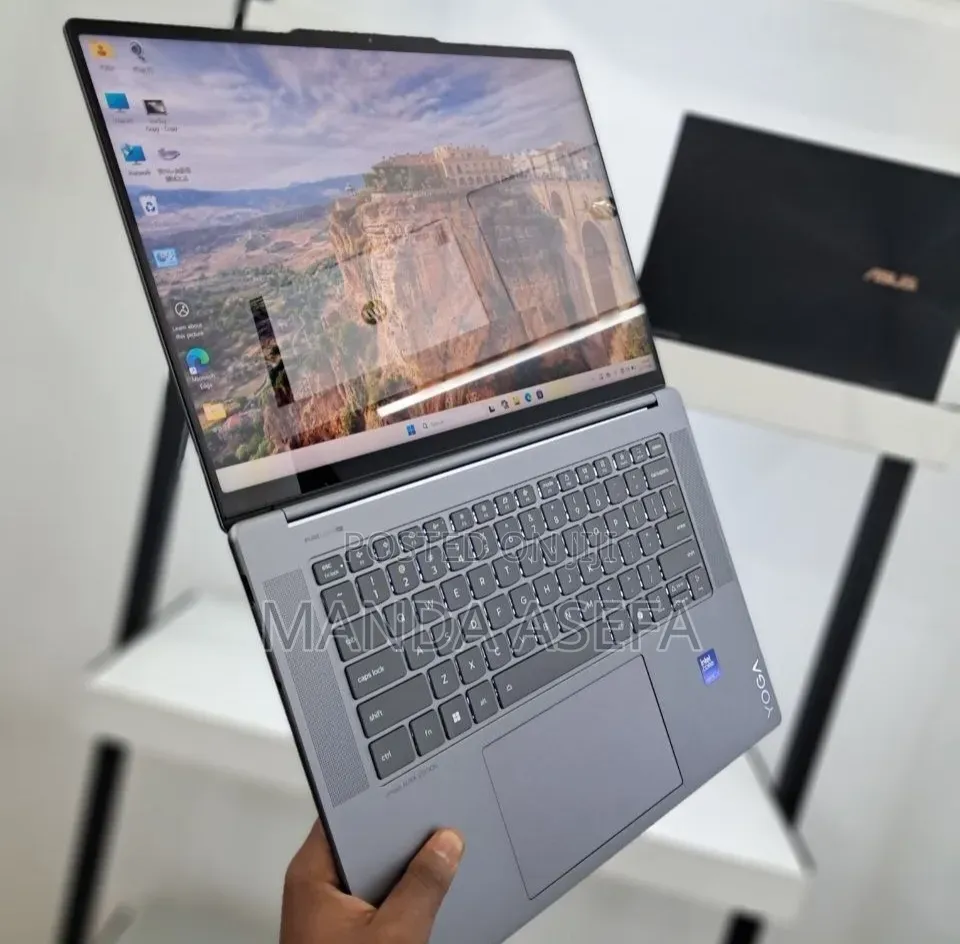 New Laptop Lenovo 32GB Intel Core Ultra 7 SSD 1T