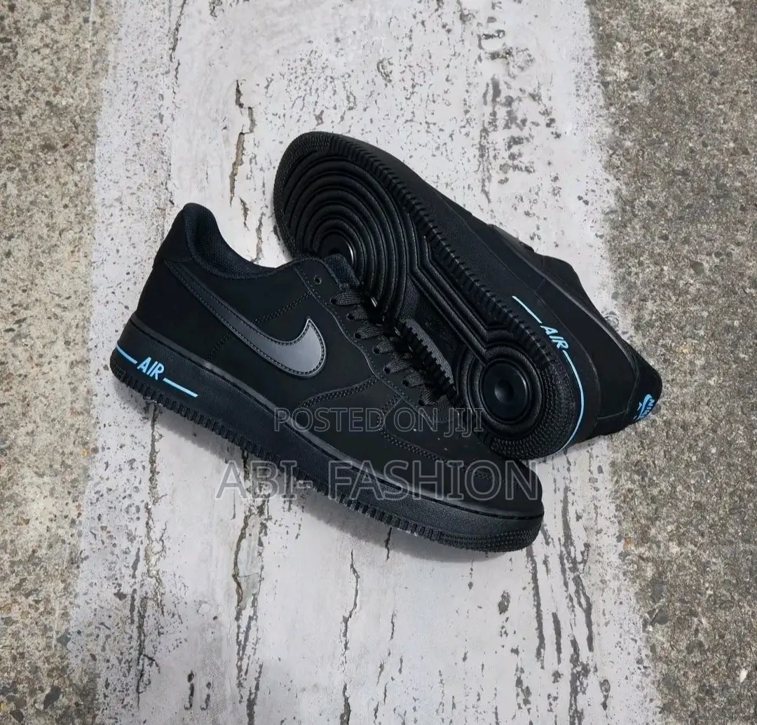 Nike Air Force 1 Low ‘07 “Black/University Blue”