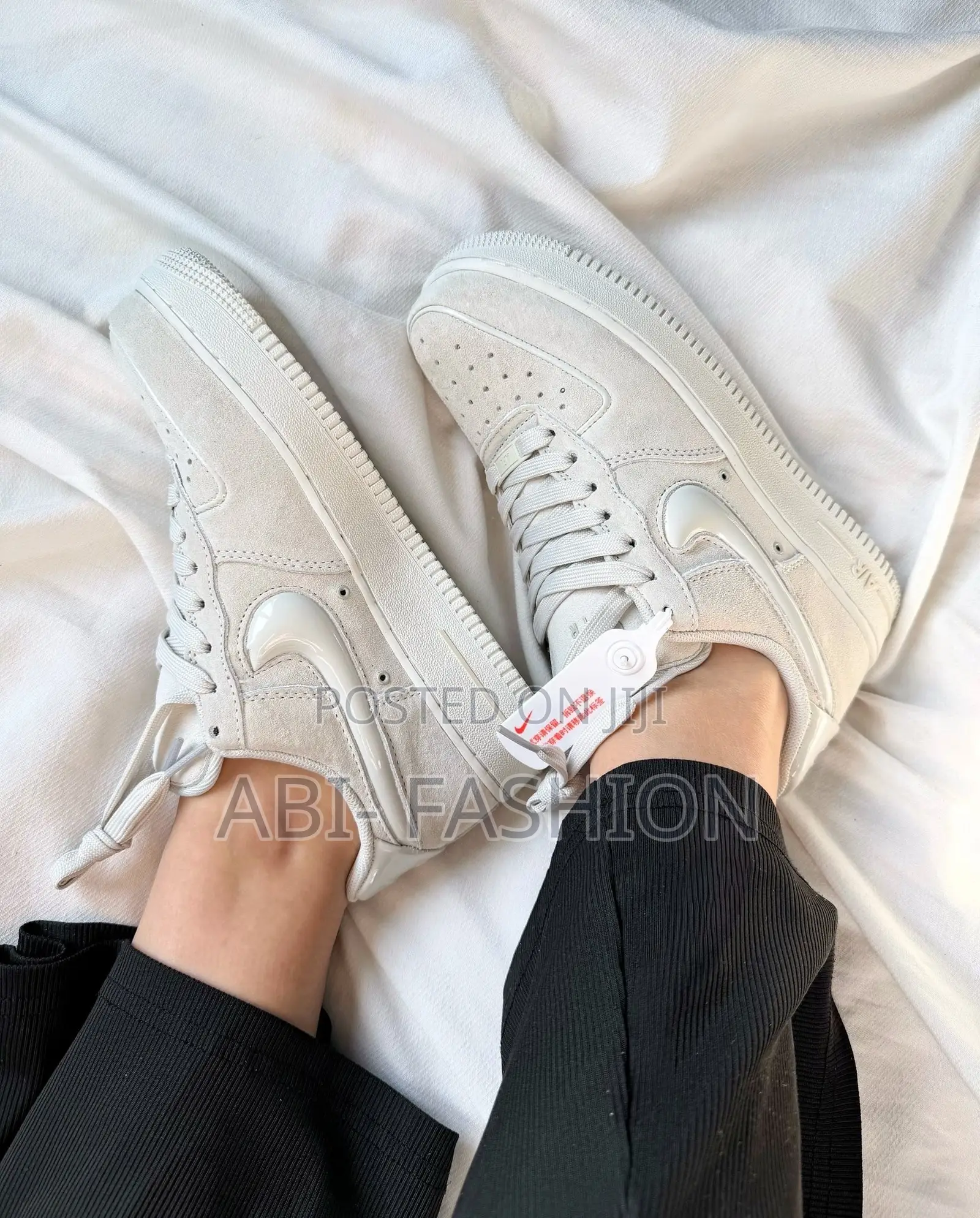 Nike Air Force1 ’07 Low “Light Bone”
