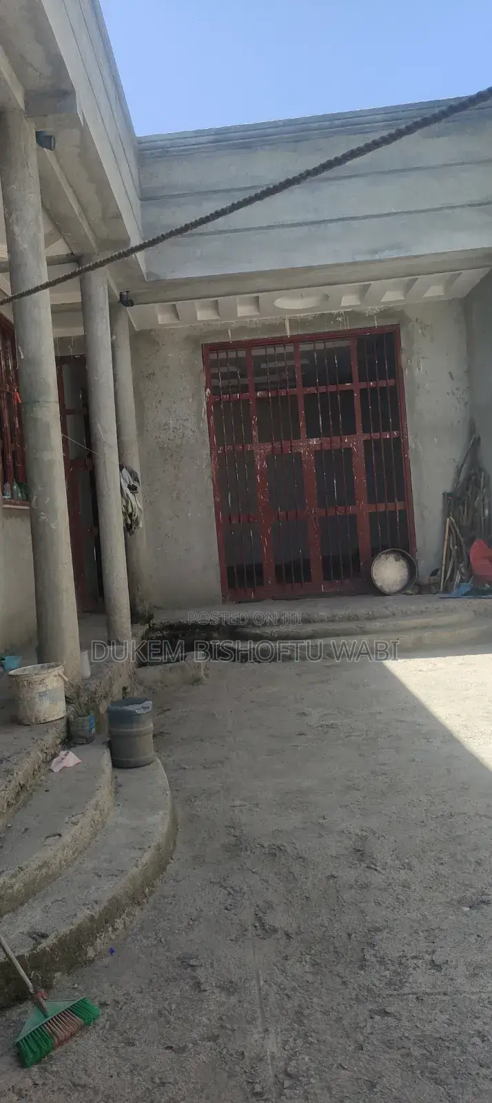 8bdrm House in Bishoftu Dukem, East Shewa for sale