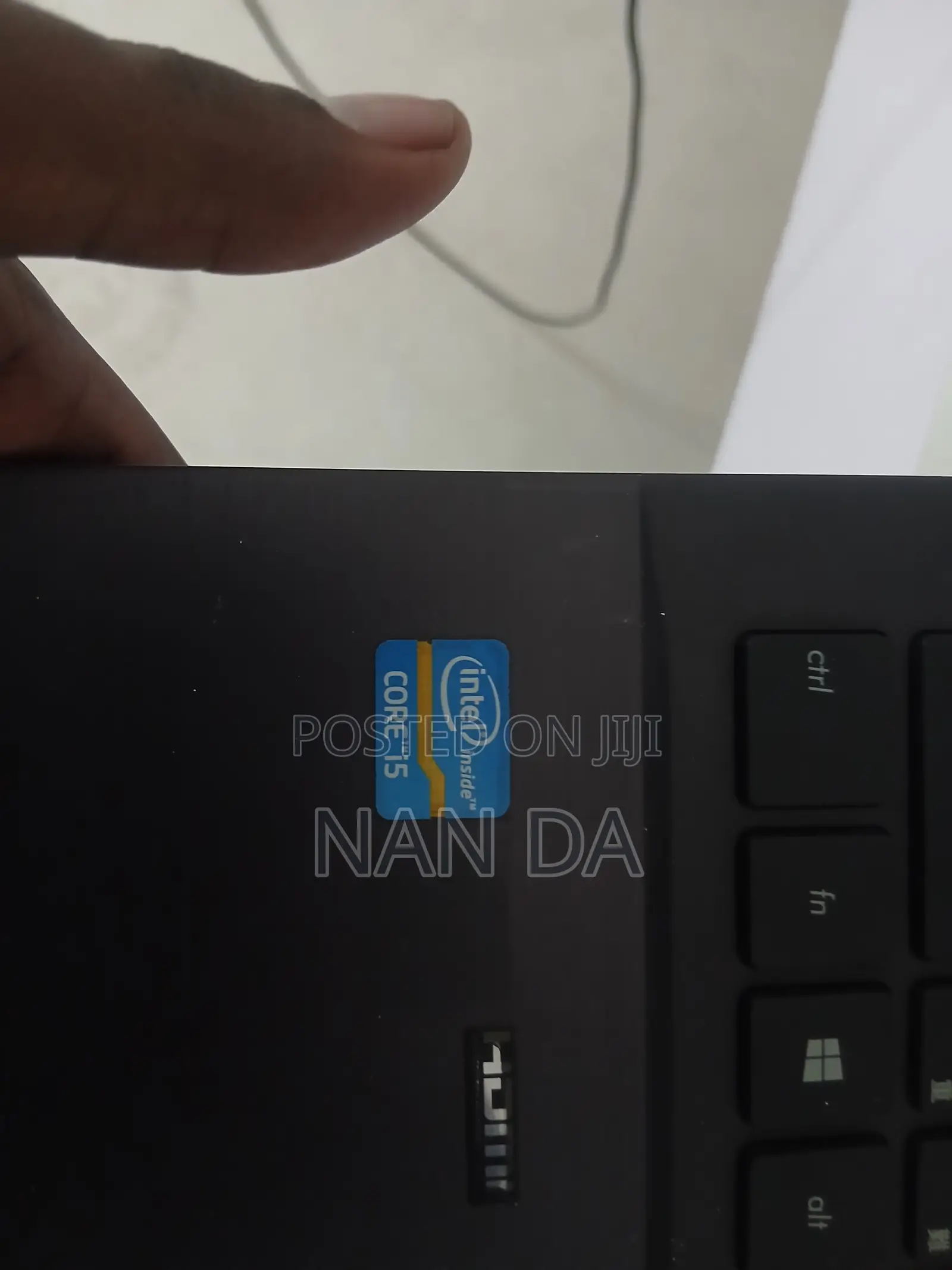 Laptop Asus P2420LA 6GB Intel Core i5 HDD 140GB