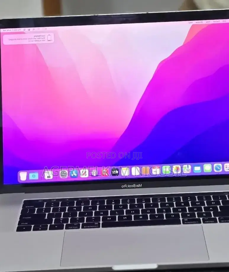 New Laptop Apple MacBook Pro 2017 16GB Intel Core i7 SSD 512GB