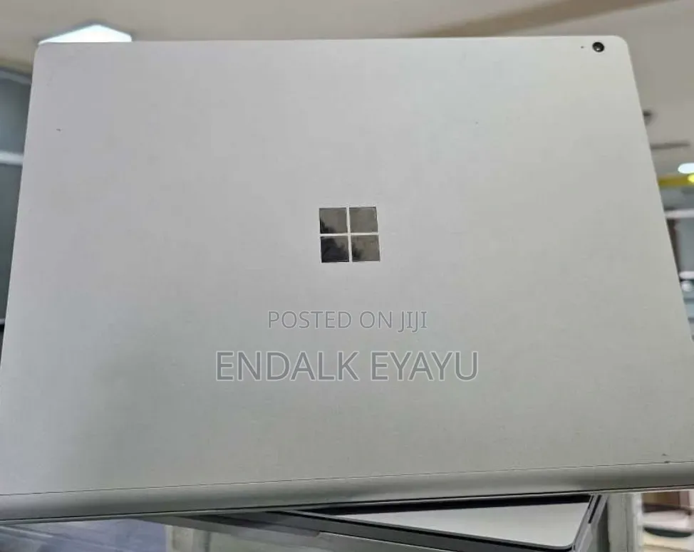 New Laptop Microsoft Surface Book 3 16GB Intel Core i7 SSD 256GB