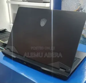 New Laptop MSI GP75 Leopard 16GB Intel Core i7 SSD 512GB