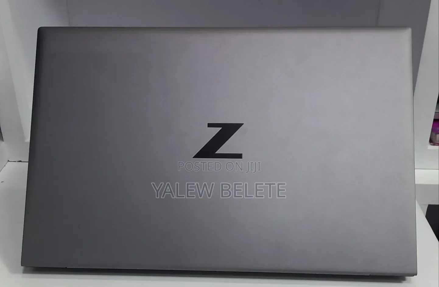 New Laptop HP ZBook Firefly G8 16GB Intel Core i7 SSD 512GB