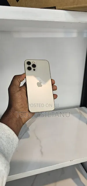 New Apple iPhone 12 Pro 128 GB Gold