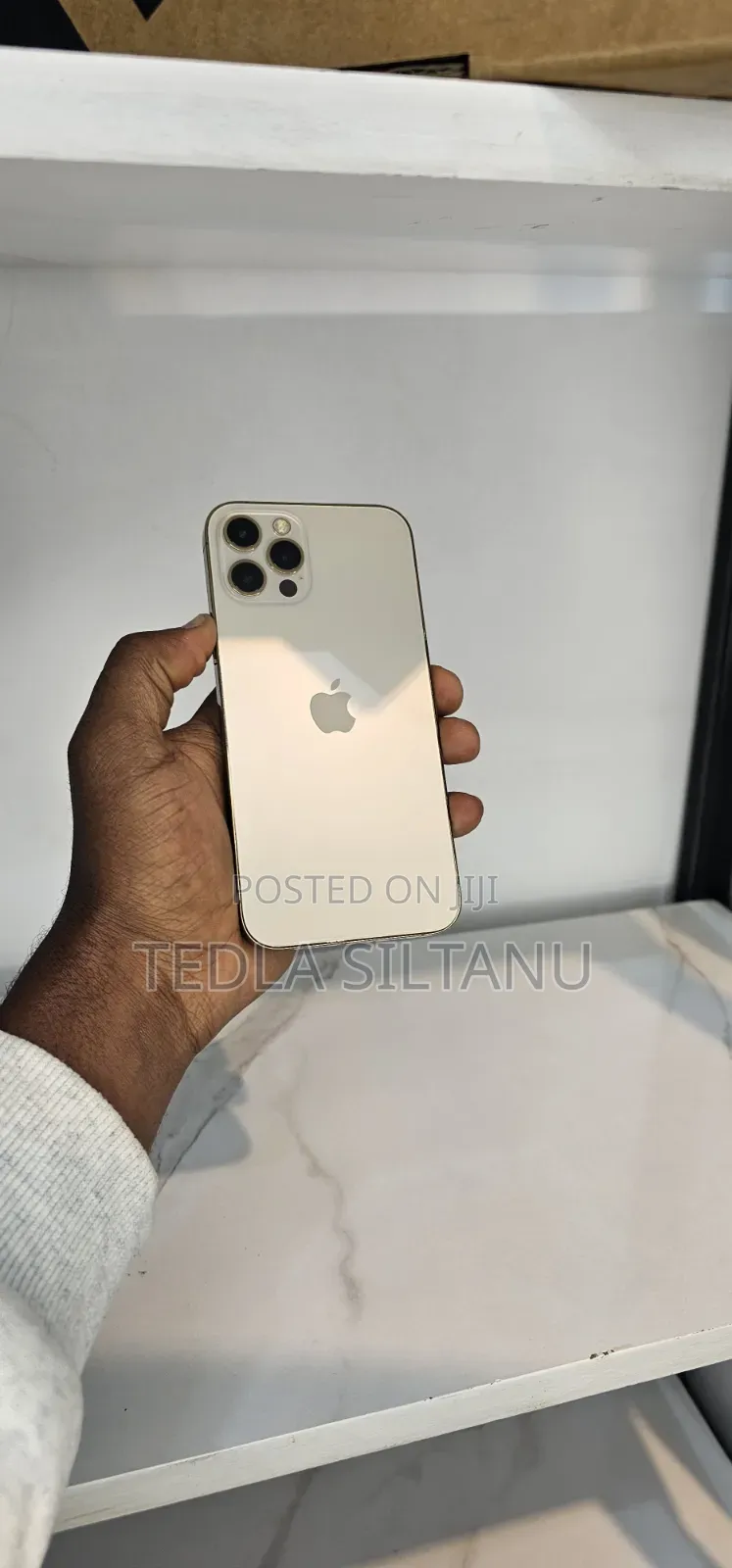 New Apple iPhone 12 Pro 128 GB Gold
