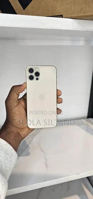 New Apple iPhone 12 Pro 128 GB Gold