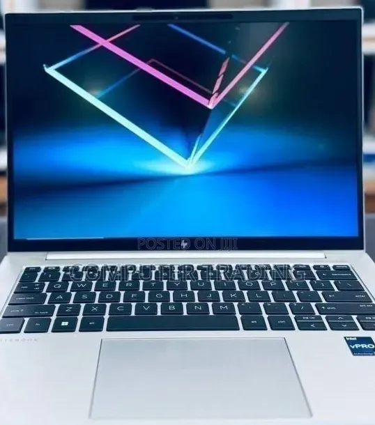 New Laptop HP EliteBook 840 G10 16GB Intel Core i7 SSD 1T