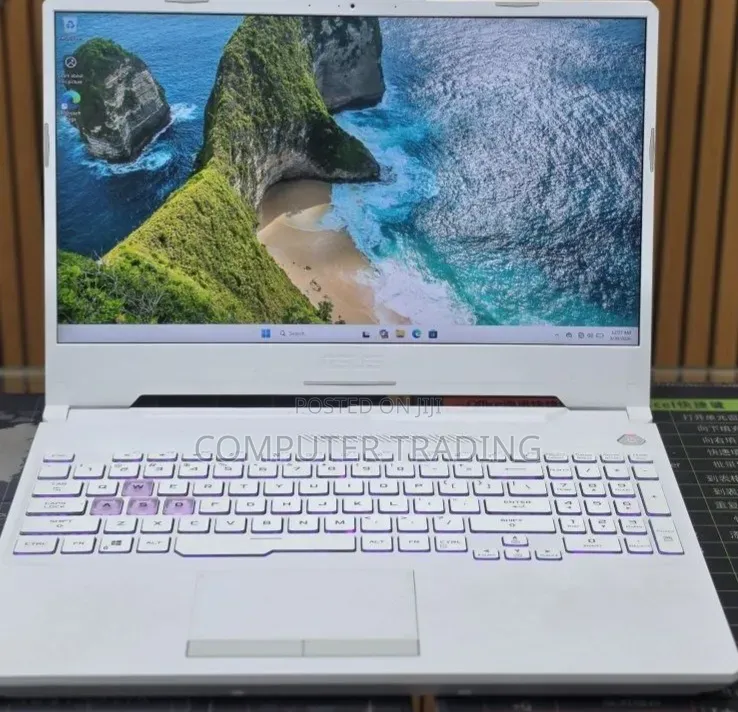 New Laptop Asus TUF Gaming F17 32GB AMD Ryzen 7 SSD 1T