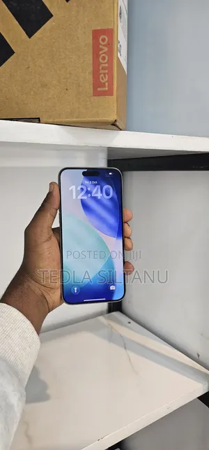 New Apple iPhone 15 Pro Max 256 GB Silver