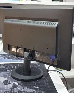 New Arrival Packed
 Dell Monitor 
Screen Siz "24" Inch