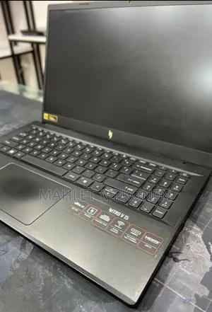 New Laptop Asus Vivobook 15 16GB AMD Ryzen 5 SSD 512GB