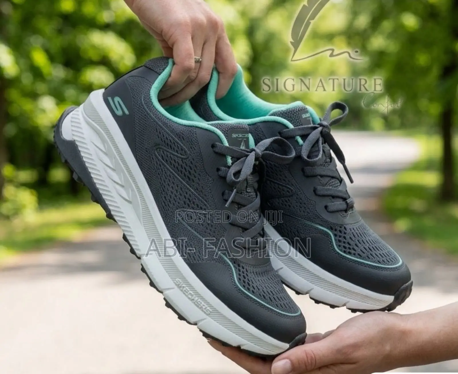 Skechers Max Cushioning “Dark Gray”