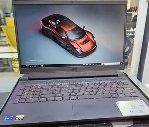 New Laptop Dell G15 5520 16GB Intel Core i7 SSD 512GB