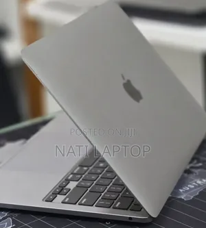 New Laptop Apple MacBook Pro 2021 M1 8GB Apple M1 Pro SSD 512GB