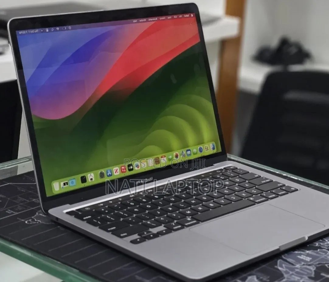 New Laptop Apple MacBook Pro 2021 M1 8GB Apple M1 Pro SSD 512GB