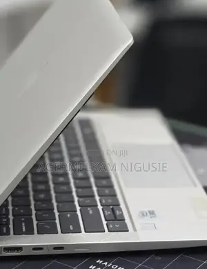 New Laptop HP EliteBook 830 G7 16GB Intel Core i7 SSD 512GB