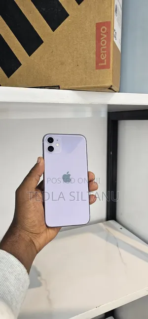 New Apple iPhone 11 128 GB Purple