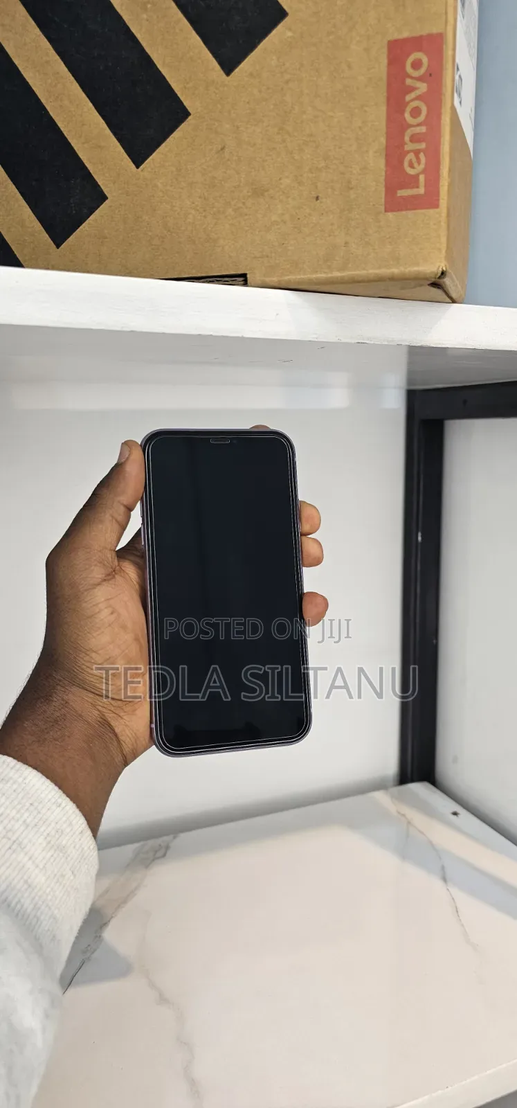 New Apple iPhone 11 128 GB Purple