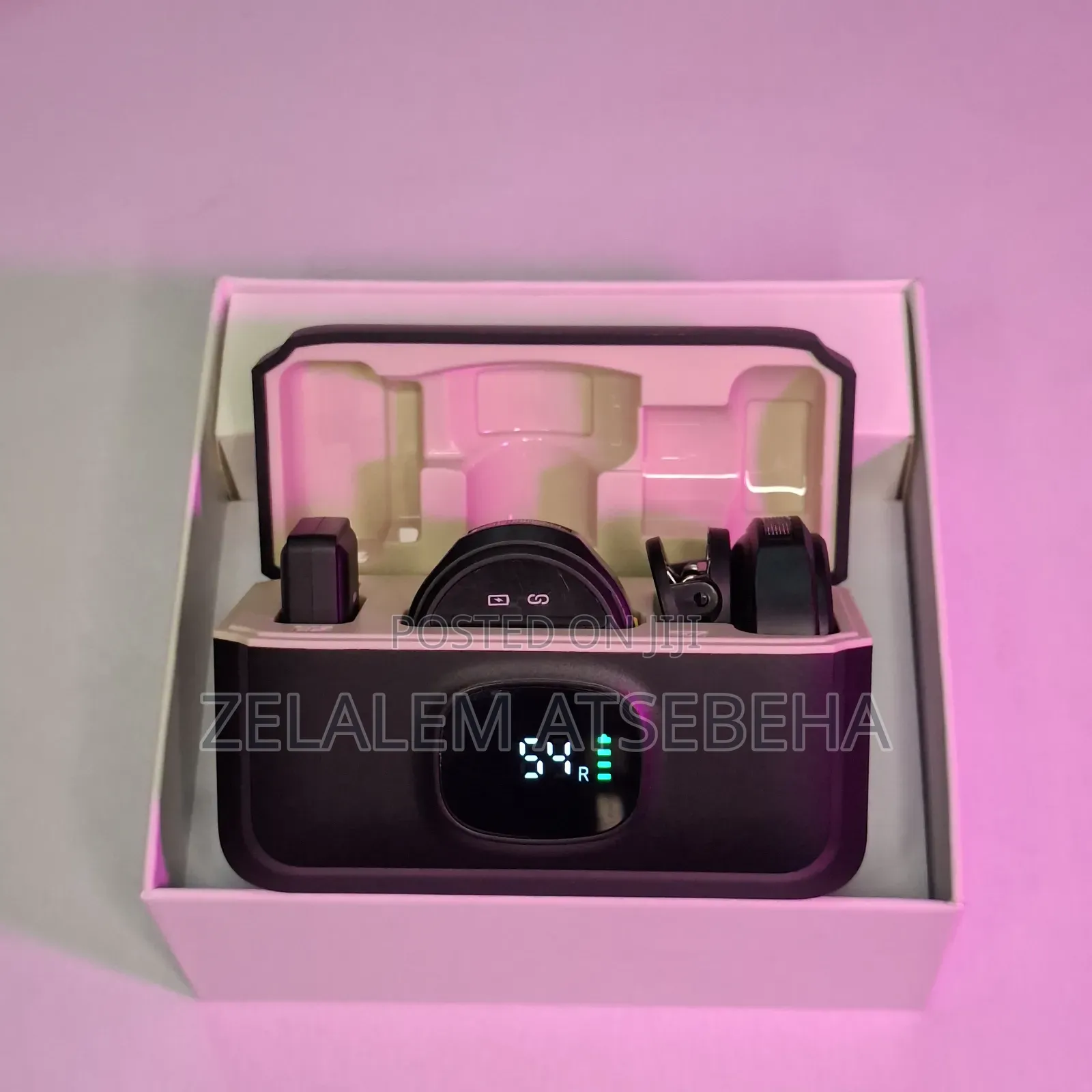 Product: Wireless Microphone