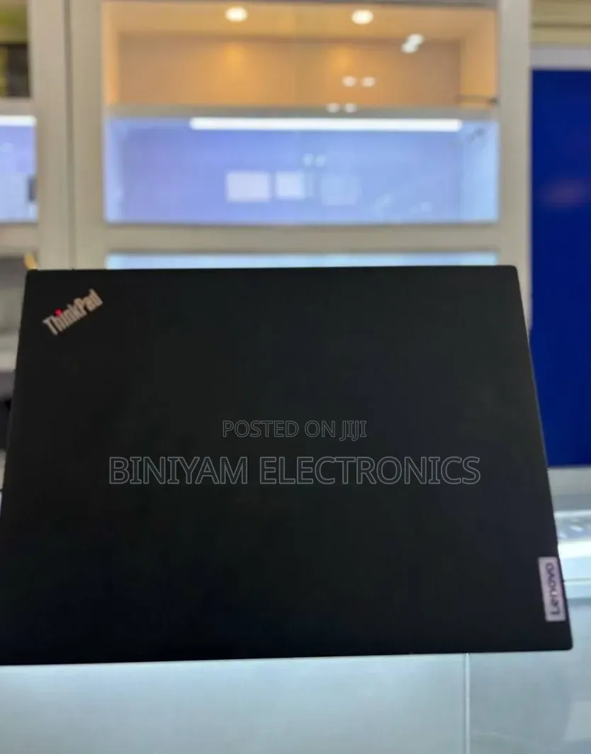 New Laptop Lenovo ThinkPad T14s G4 16GB Intel Core i7 SSD 512GB