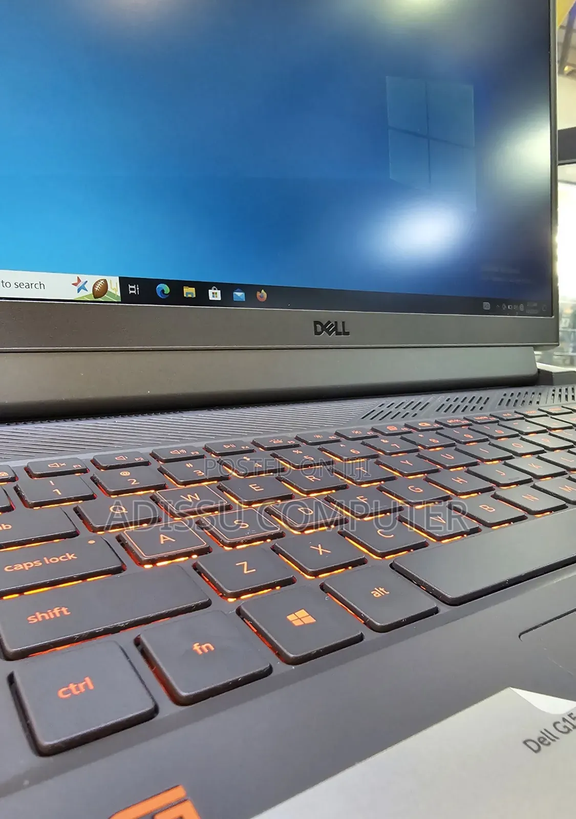New Laptop Dell G15 5520 16GB Intel Core i7 SSD 512GB