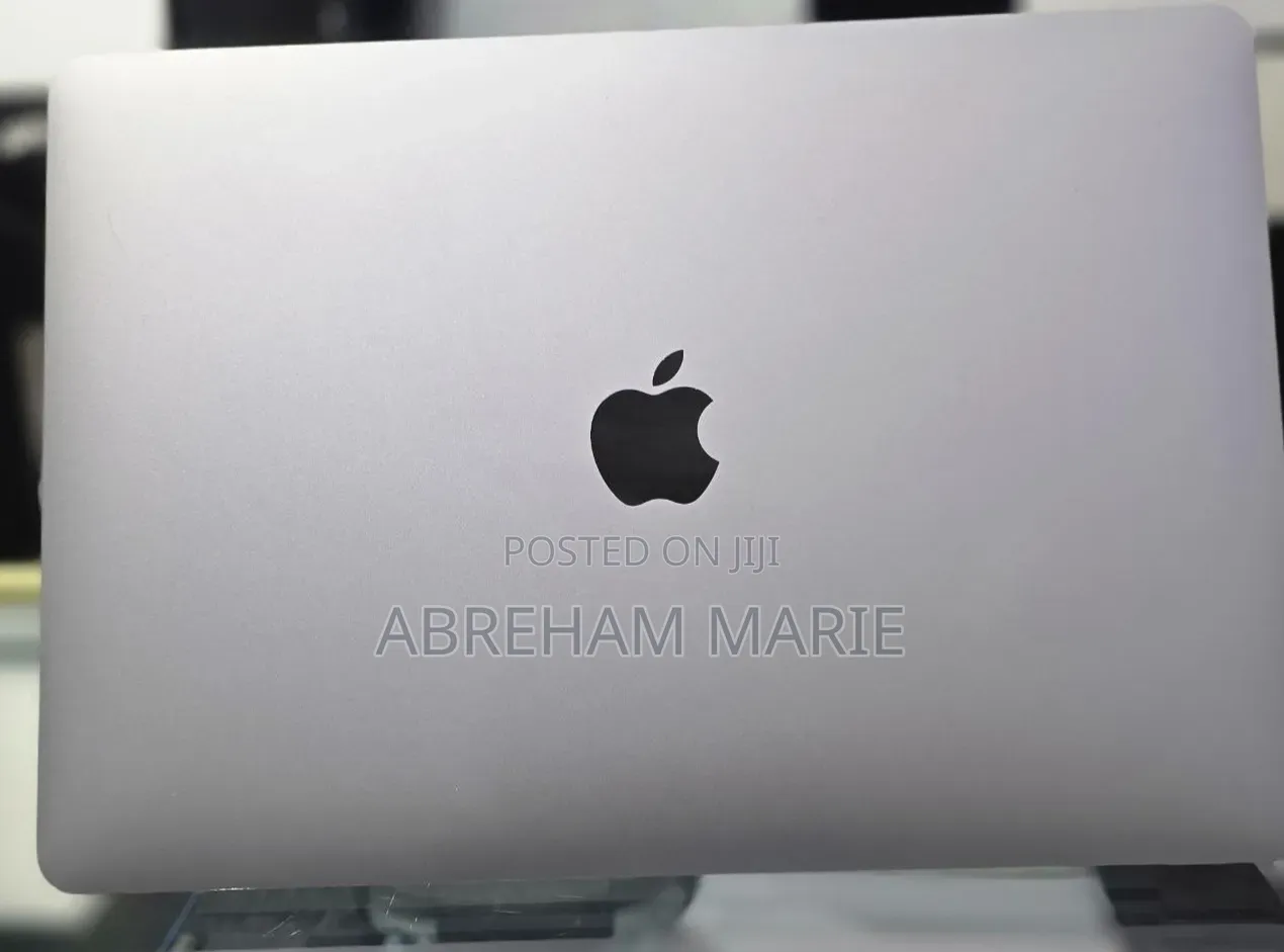 New Laptop Apple MacBook Pro 2021 M1 8GB Apple M1 Pro SSD 256GB