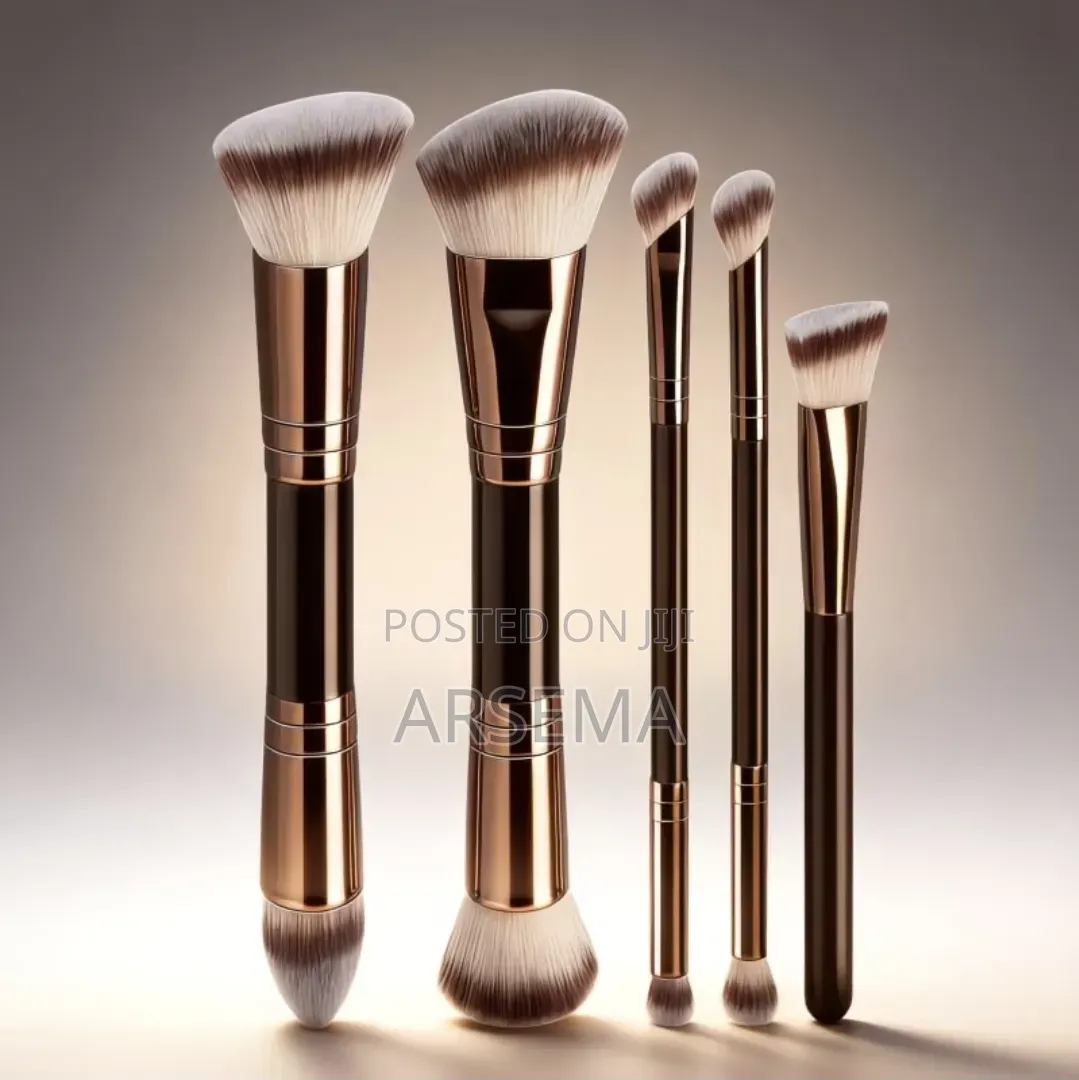 Makeup Brush