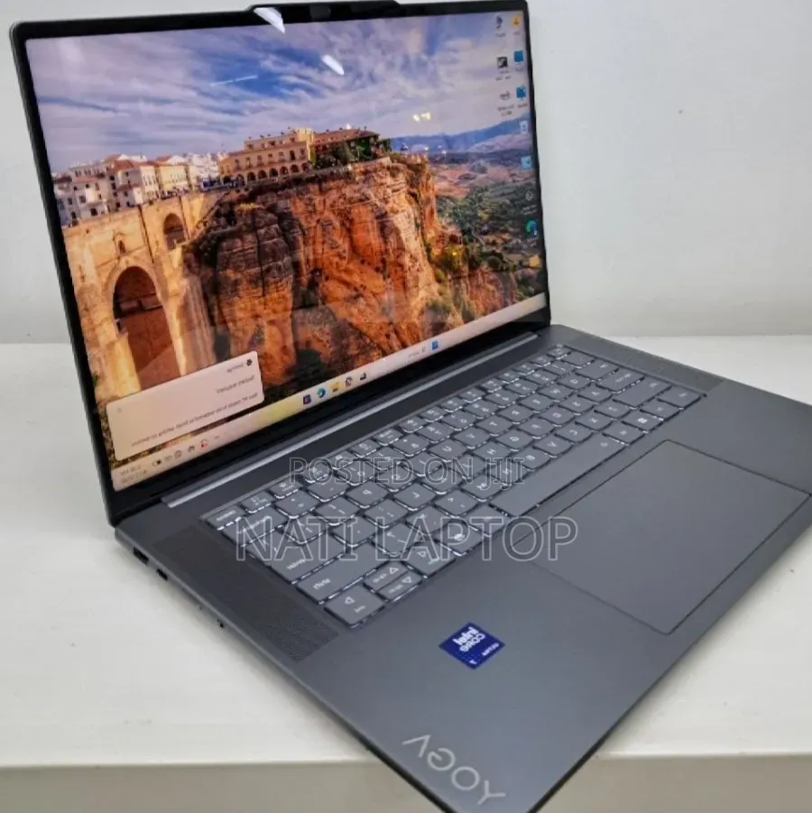 New Laptop Lenovo 32GB Intel Core Ultra 7 SSD 1T