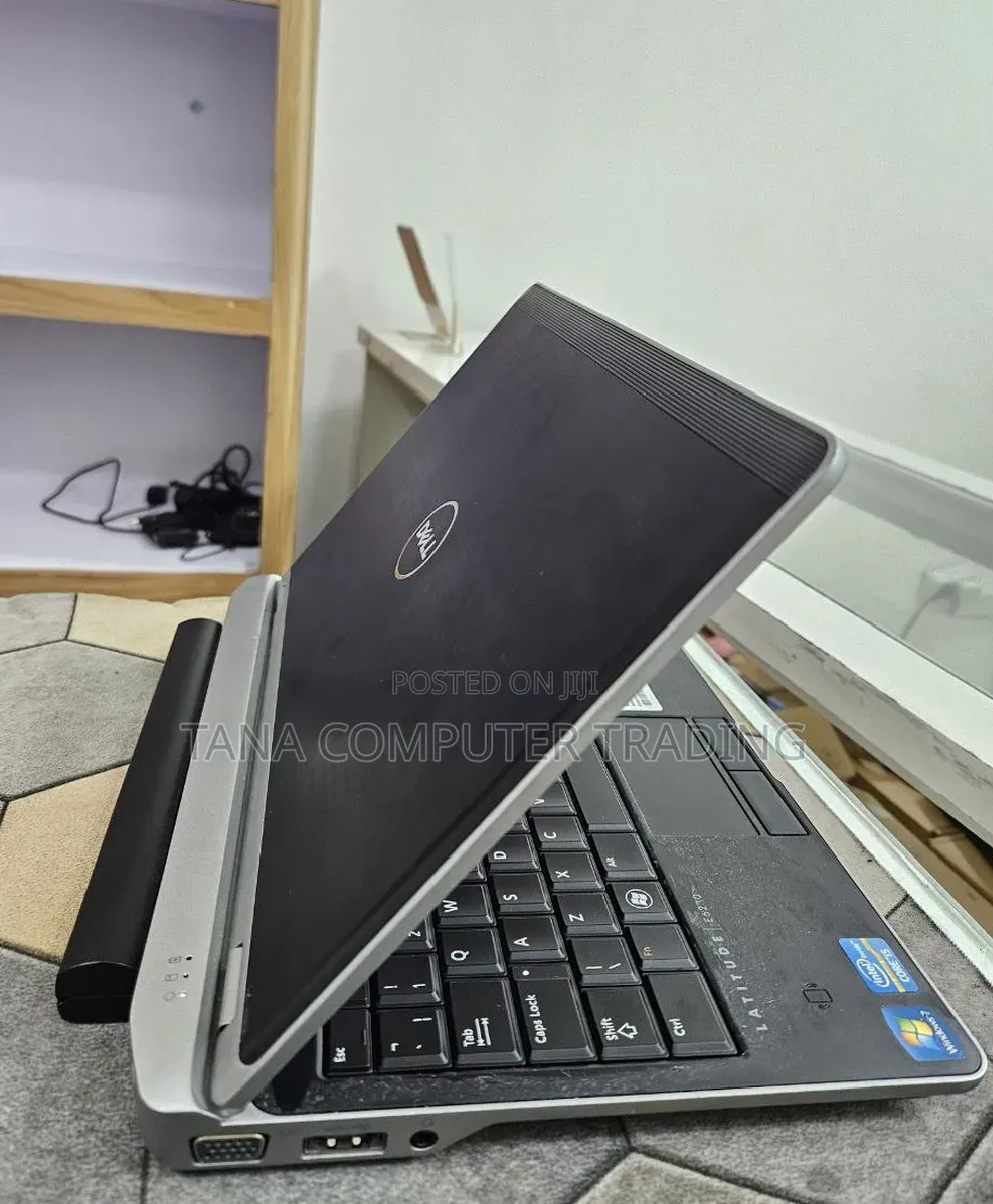 New Laptop Dell Latitude e6230 8GB Intel Core i5 SSD 128GB