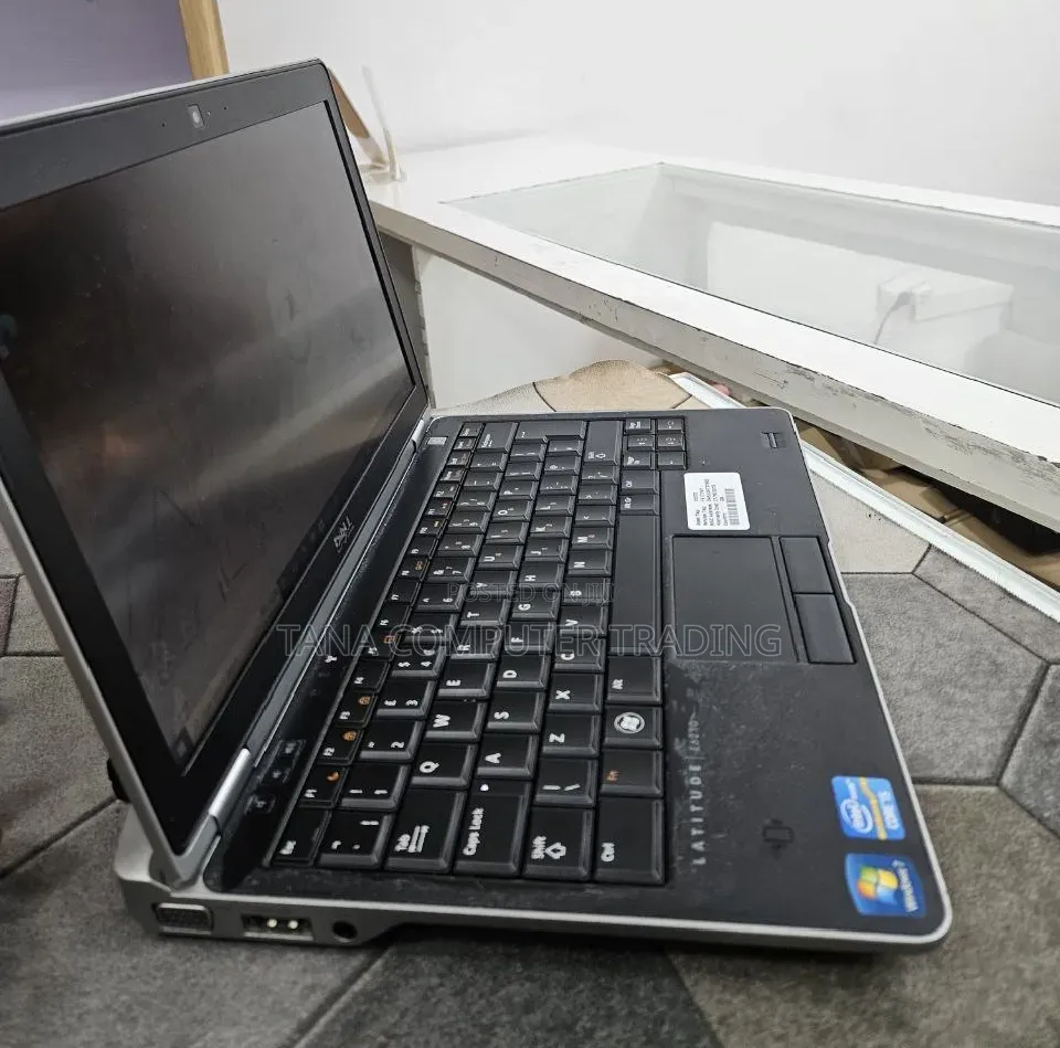 New Laptop Dell Latitude e6230 8GB Intel Core i5 SSD 128GB