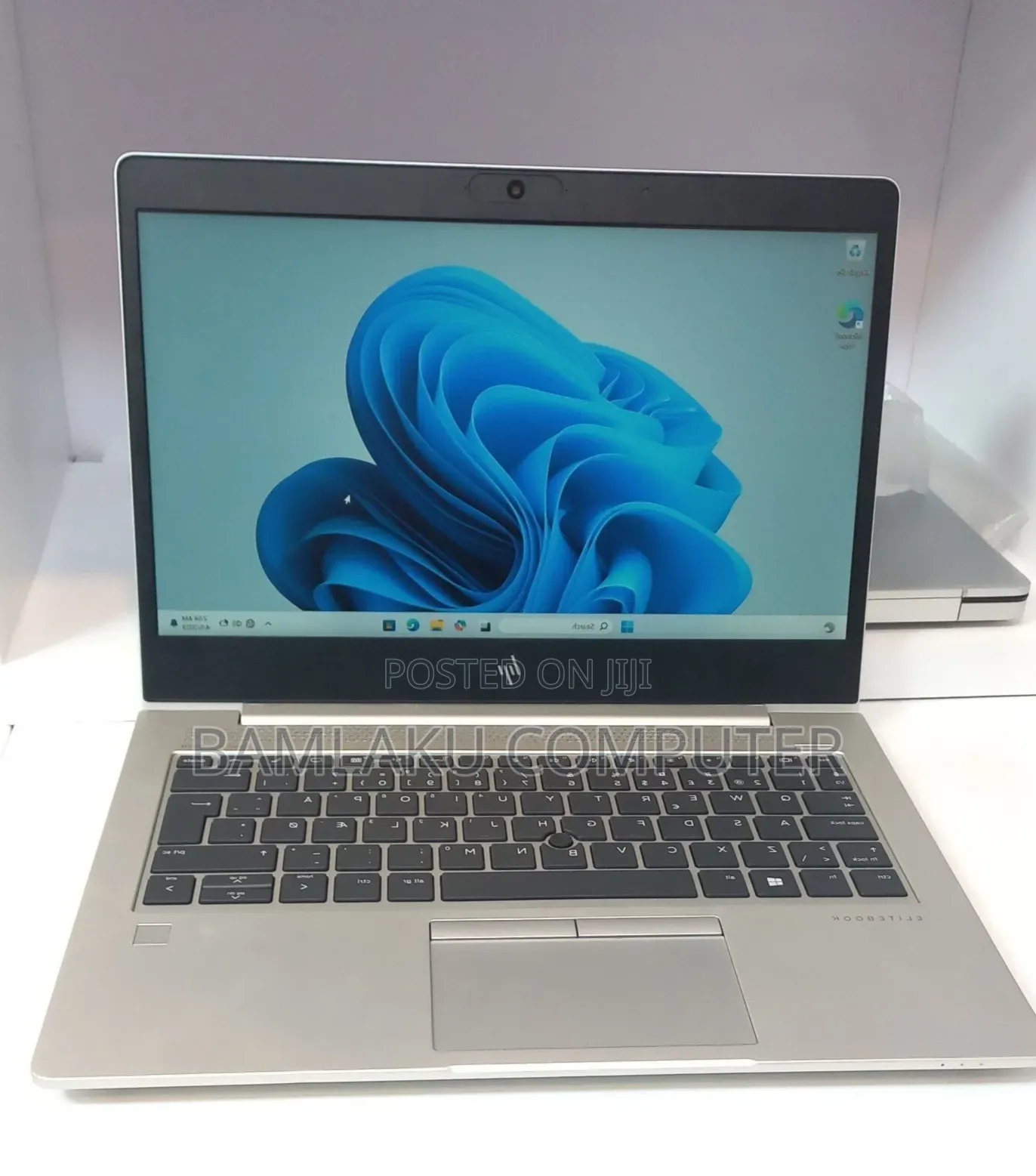 New Laptop HP EliteBook 830 G5 8GB Intel Core i7 SSD 512GB
