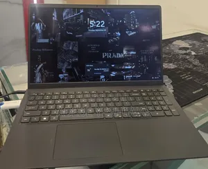 New Laptop Dell Inspiron 15 8GB Intel Core i5 SSD 512GB