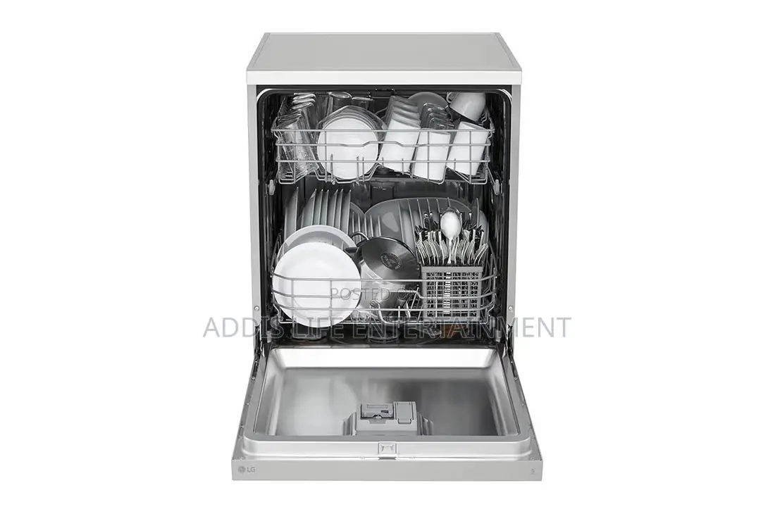 LG QuadWashTM Free-Standing Dishwasher