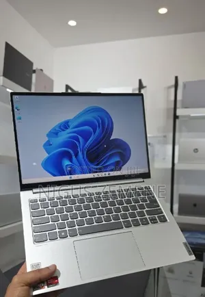 New Laptop Lenovo Ideapad 3 16GB AMD Ryzen 7 SSD 512GB
