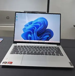 New Laptop Lenovo Ideapad 3 16GB AMD Ryzen 7 SSD 512GB