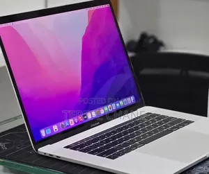 New Laptop Apple MacBook Pro 2019 16GB Intel Core i7 SSD 512GB