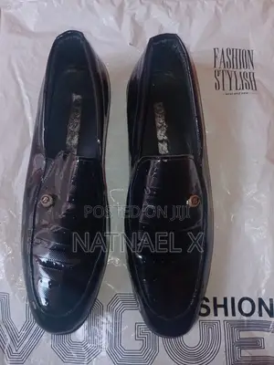 Men's Black Glossy Formal Loafers