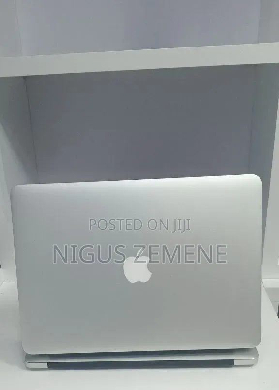 New Laptop Apple MacBook Air 2017 8GB Intel Core i5 SSD 256GB