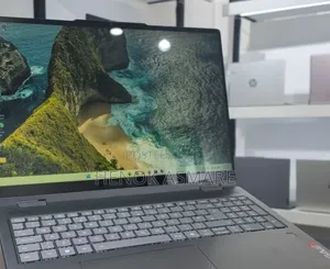 New Laptop Lenovo Yoga C740 16GB Intel Core Ultra 5 SSD 512GB