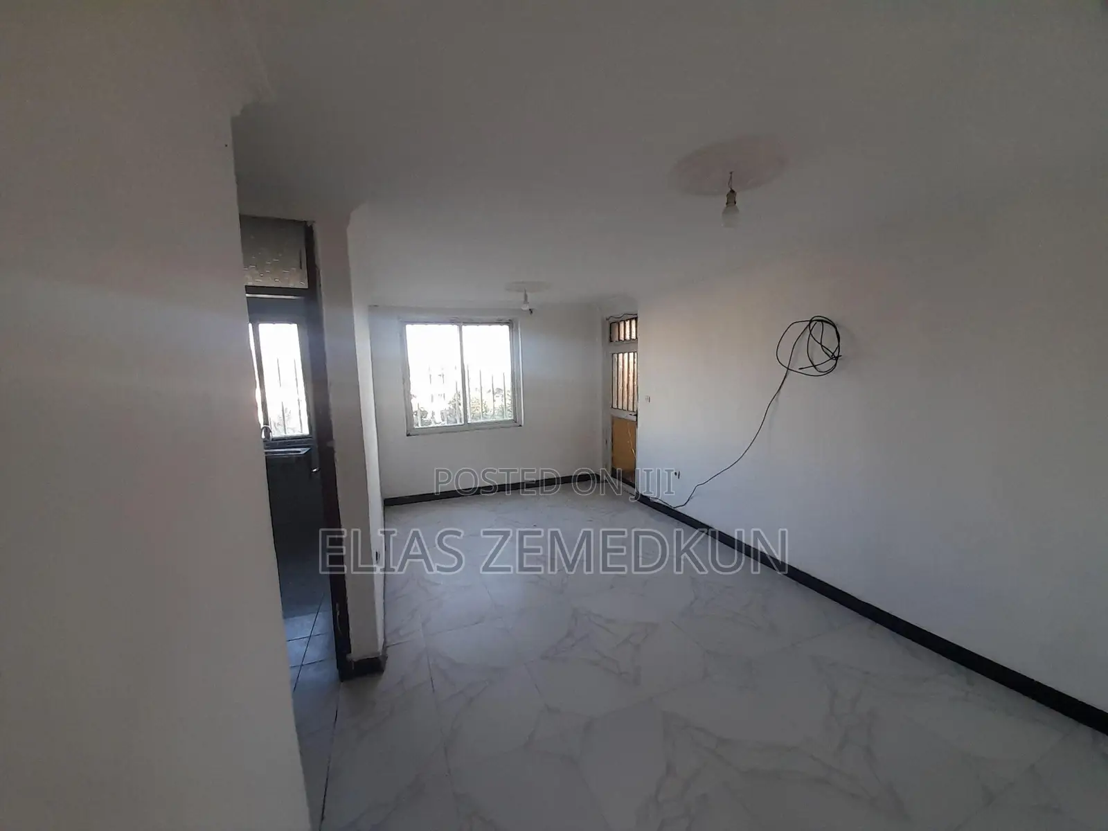 1bdrm House in Bole for rent